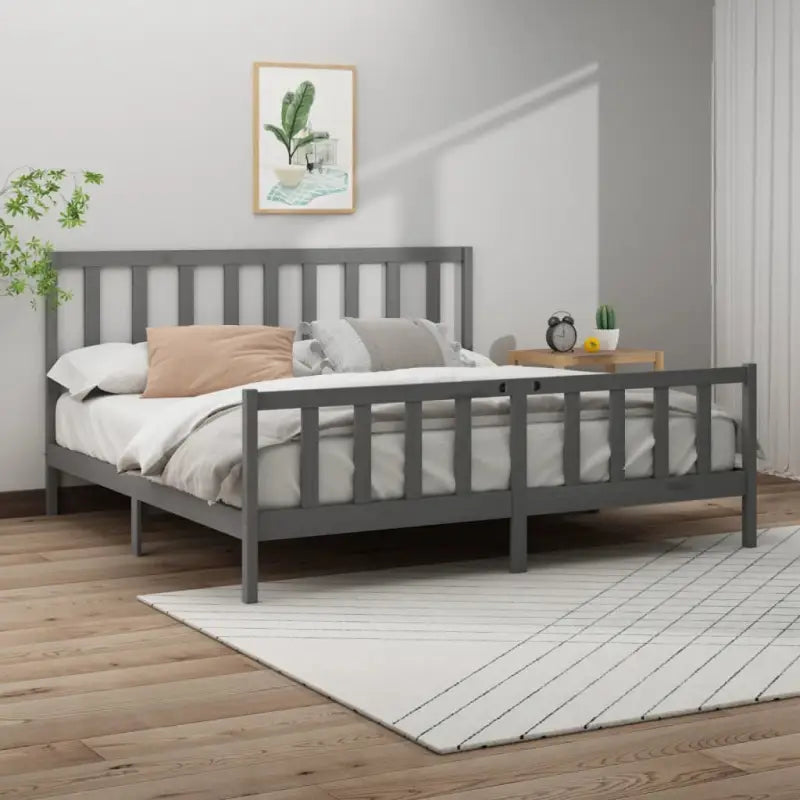 Modern houten bedframe van massief grenenhout met levering bevat - Grijs / 200 x 200 cm - Bedden & bedframes