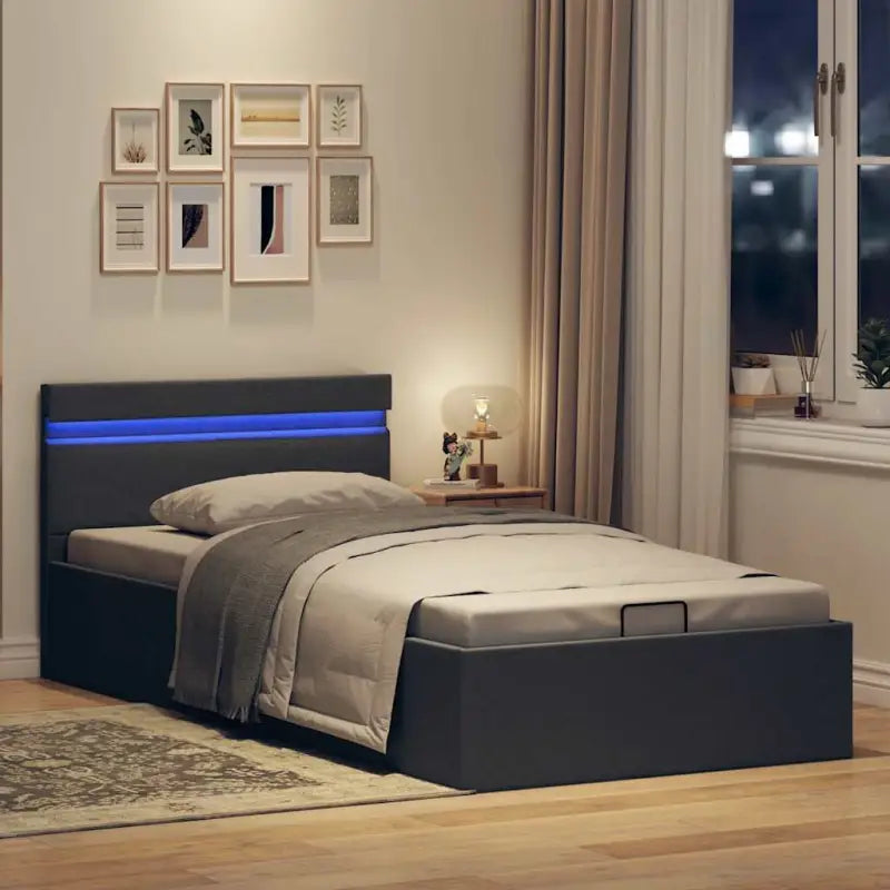 Modern hydraulisch bedframe met multiplex lattenbodem en robuuste bouw - Bedden & bedframes