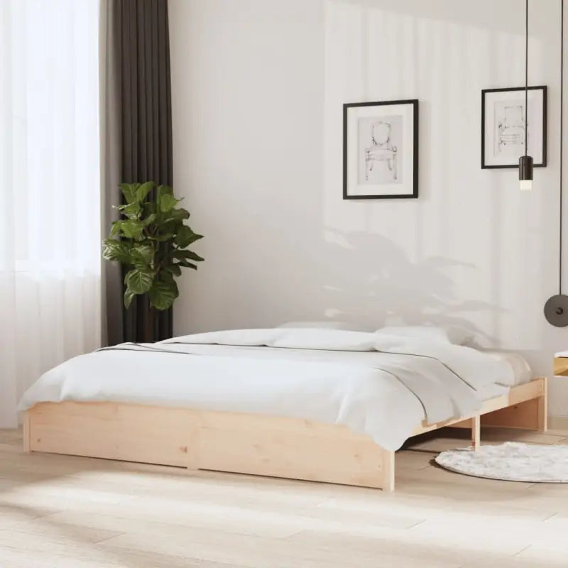 Moderne houten bedframes van massief grenenhout voor een stijlvolle slaapkamer - Naturel / 200 x 200 cm - Bedden &
