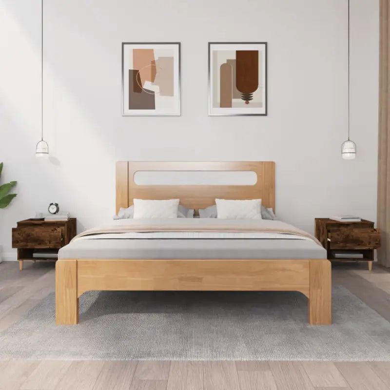 Nachtkastjes met bewerkt hout voor een elegant en tijdloos interieur - Nachtkastjes