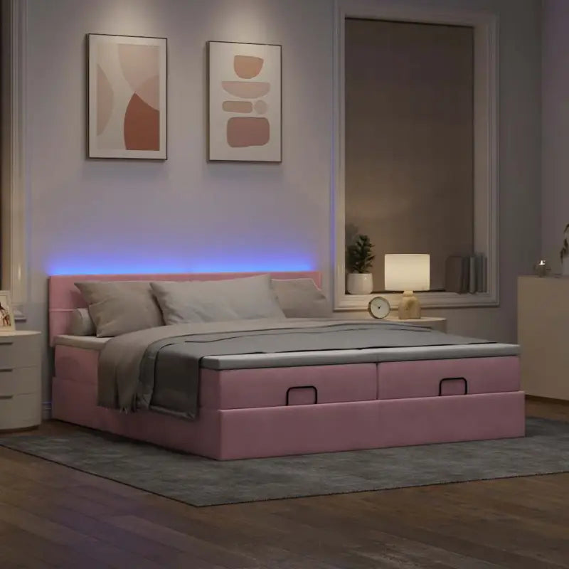 Ottomaanse bed met ruime opbergruimte en roze materiaal vulling - Bedden & bedframes