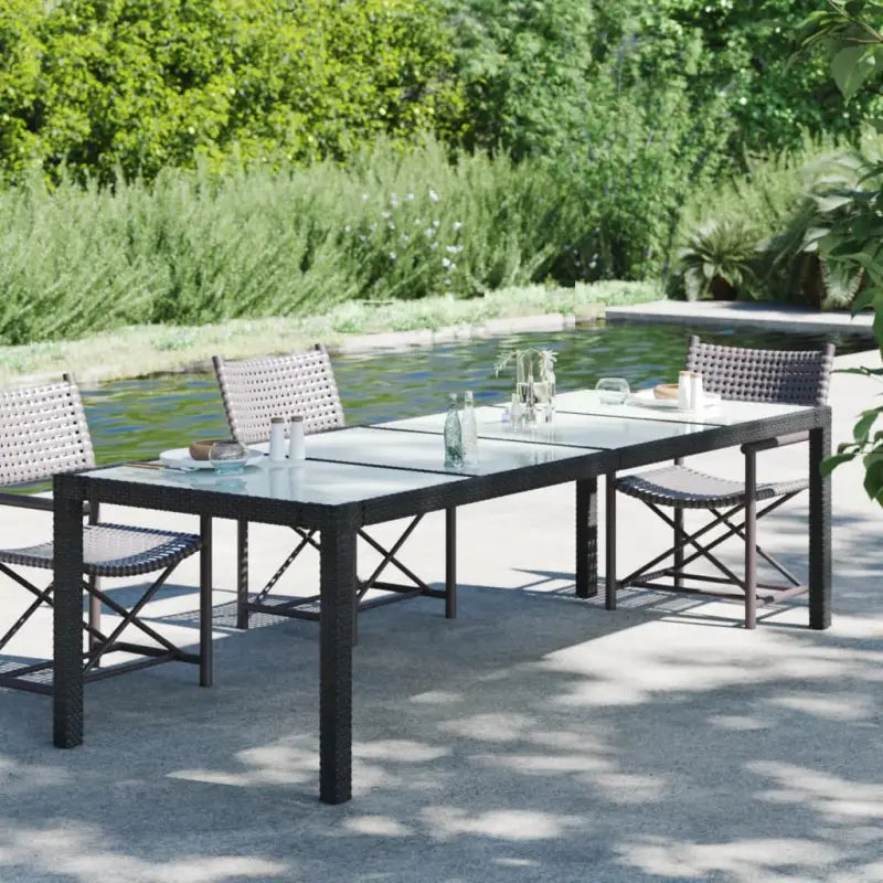 Poly rattan tuintafel met gehard glas voor stijlvolle buitenruimte - Zwart en wit / 1 - Tuintafels