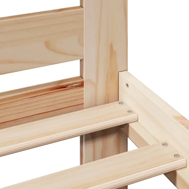 Robuust bedframe van massief grenenhout voor perfecte nachtrust - Bedden & bedframes