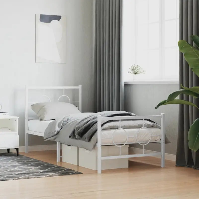 Robuust metalen bedframe met tijdloos design en extra opbergruimte - Wit / 75 x 190 cm / met hoofdbord & voetbord