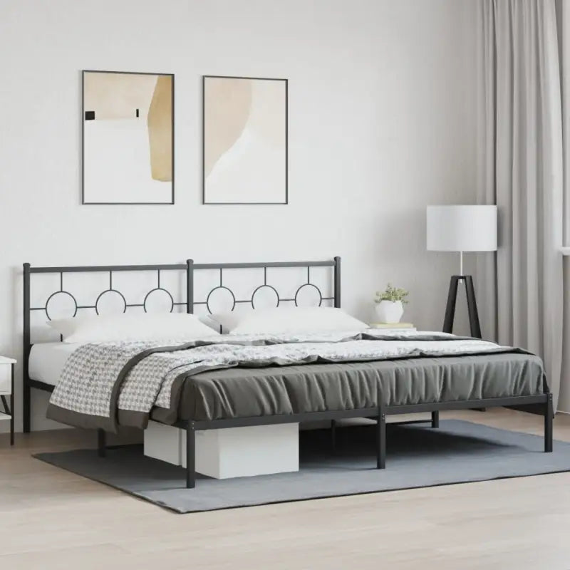 Robuust metalen bedframe met tijdloos design en extra opbergruimte - Zwart / 193 x 203 cm / met hoofdbord - Bedden &