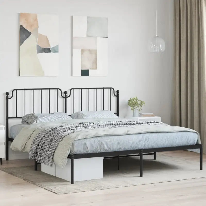 Robuust metalen bedframe met tijdloos design en extra opbergruimte - Zwart / 180 x 200 cm / met hoofdbord - Bedden &