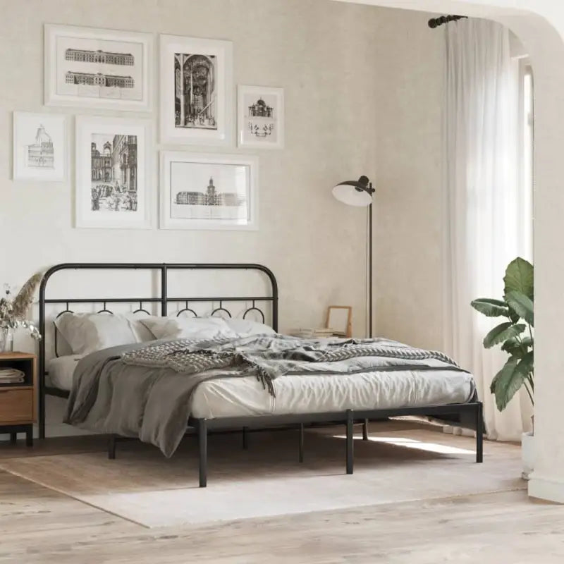 Robuust metalen latten bedframe met elegant design en extra opbergruimte - Zwart / 135 x 190 cm / met hoofdbord