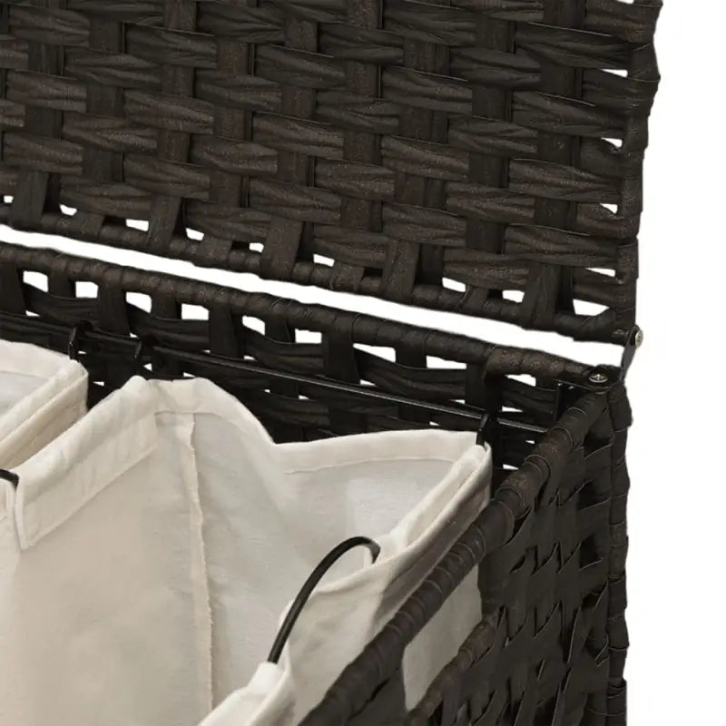 Rustieke wasmand met inklapbaar ontwerp en natuurlijke rattan textuur - Wasmanden