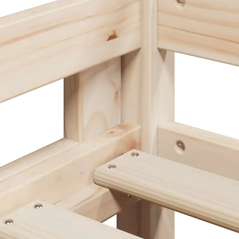 Stapelbed met bedhuis in massief grenenhout en open zijdeur - Bedden & bedframes