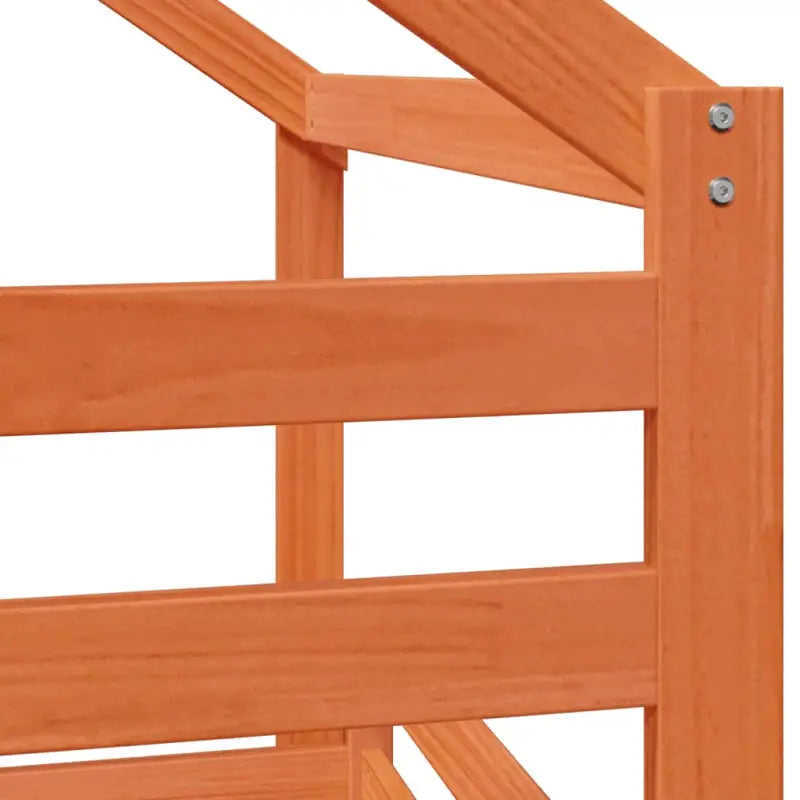 Stapelbed met bedhuis in massief grenenhout met open zijdeur in wasbruin - Bedden & bedframes