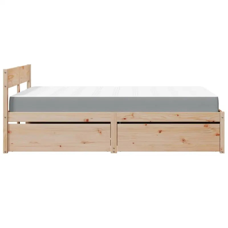 Tijdloos bedframe van massief grenenhout voor je slaapkamer - Bedden & bedframes