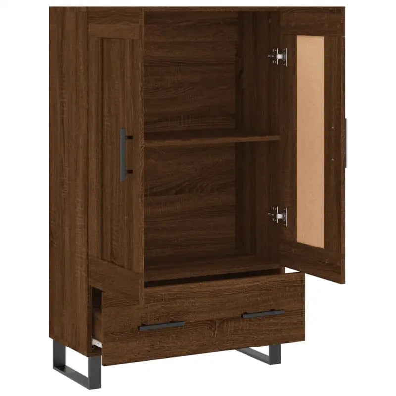 Trendy hoge kast van bewerkt hout met duurzame charme - Dressoirs & buffetkasten