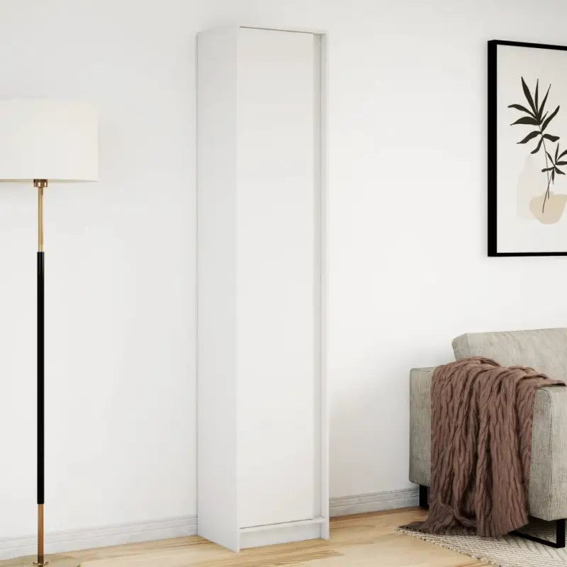 Trendy hoge kast van bewerkt hout met duurzame kwaliteit - Dressoirs & buffetkasten