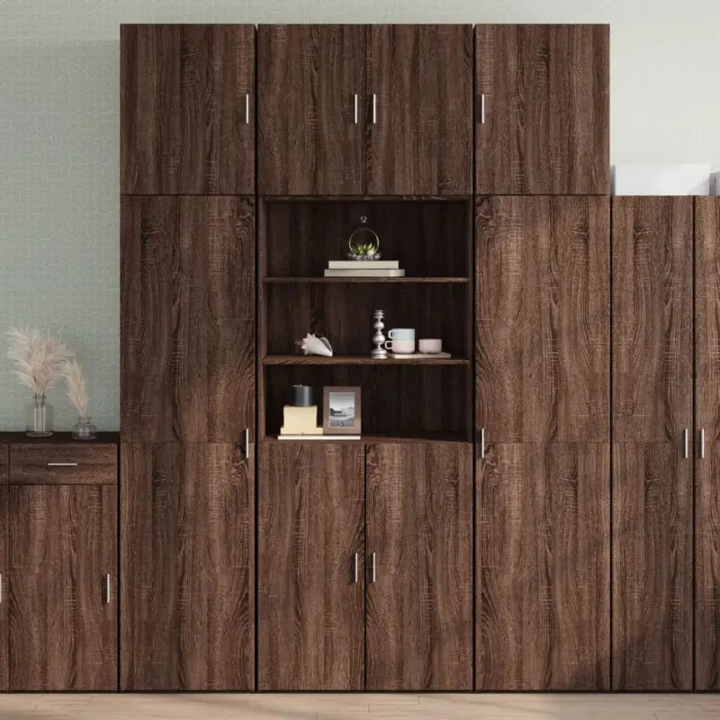Trendy hoge kast van bewerkt hout met elegante uitstraling - bruin eikenkleur / 1 - Dressoirs & buffetkasten
