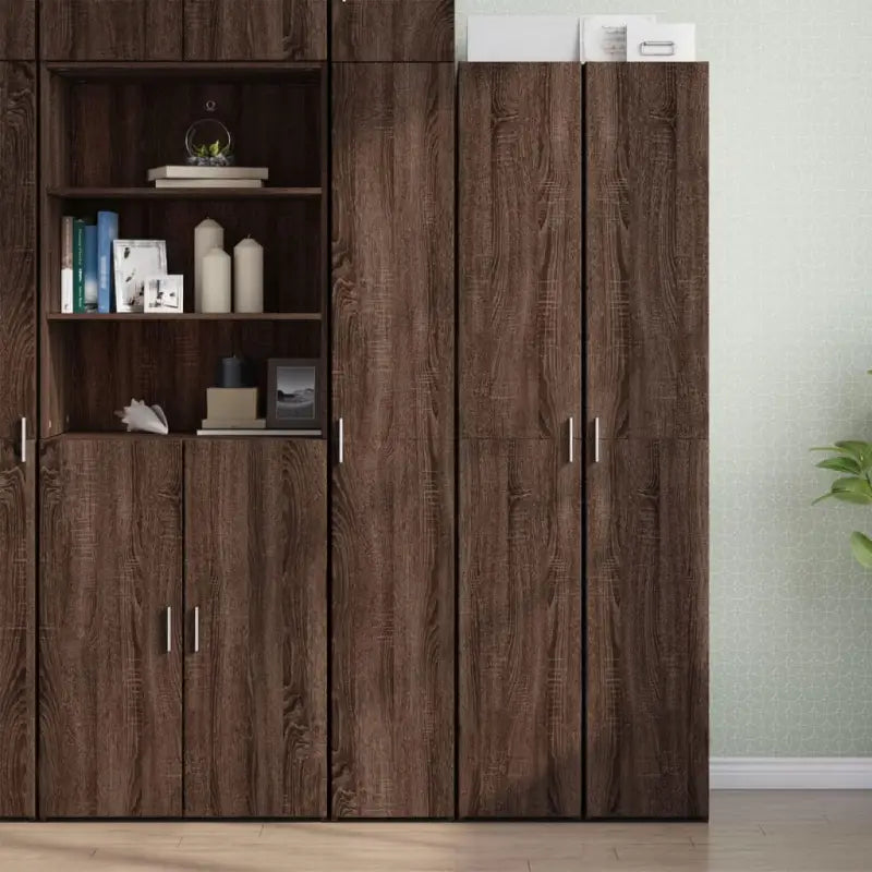 Trendy hoge kast van bewerkt hout met elegante uitstraling - bruin eikenkleur / 1 - Dressoirs & buffetkasten