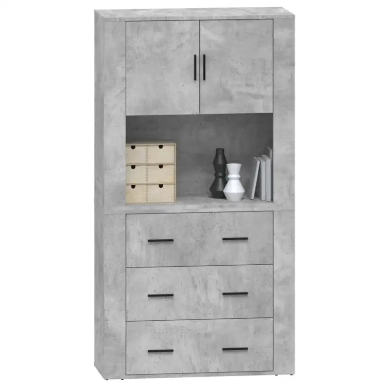 Trendy hoge kast van bewerkt hout met unieke charme en duurzaamheid - Dressoirs & buffetkasten