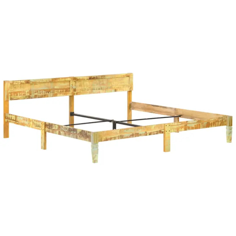 Vintage houten bedframe van massief gerecycled hout voor een authentieke slaapkamer - Bedden & bedframes