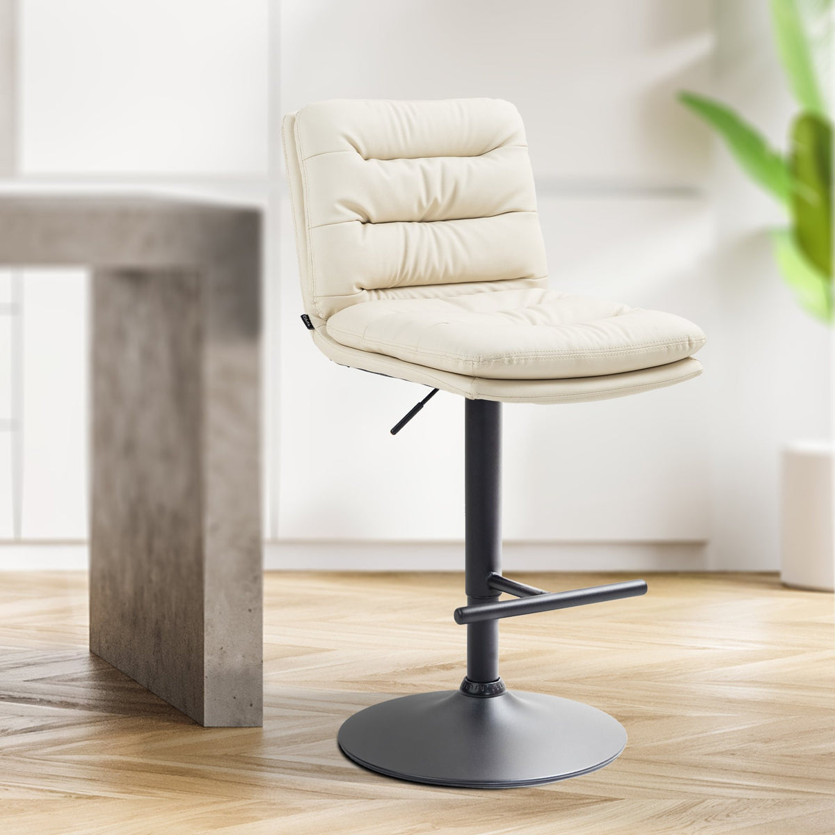Barkruk Damar kunstleer creme,zwart creme