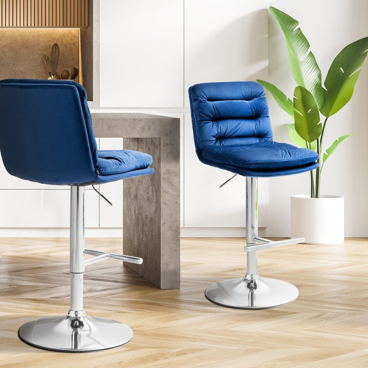 Barkruk Damar Fluweel blauw,chroom blau