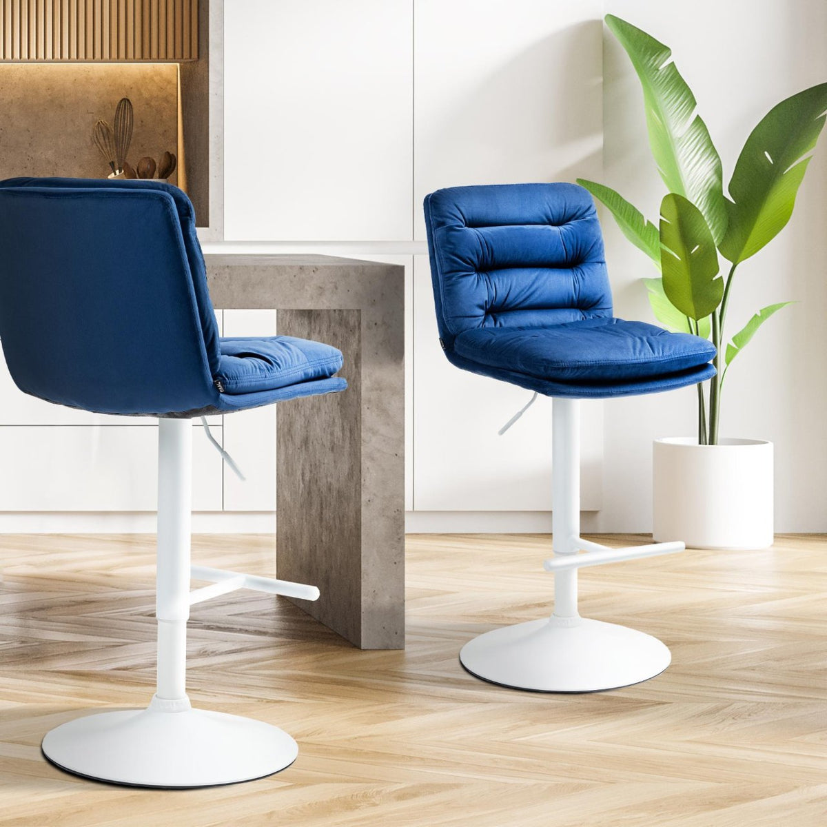 Barkruk Damar Fluweel blauw,wit blau