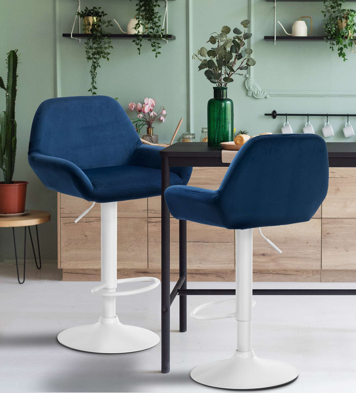Set van 2 barkrukken Braga fluweel blauw,Metaal mat wit blau