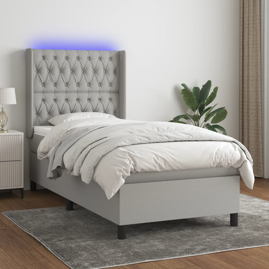 vidaXL Boxspring met matras en LED stof crèmekleurig 140x200 cm