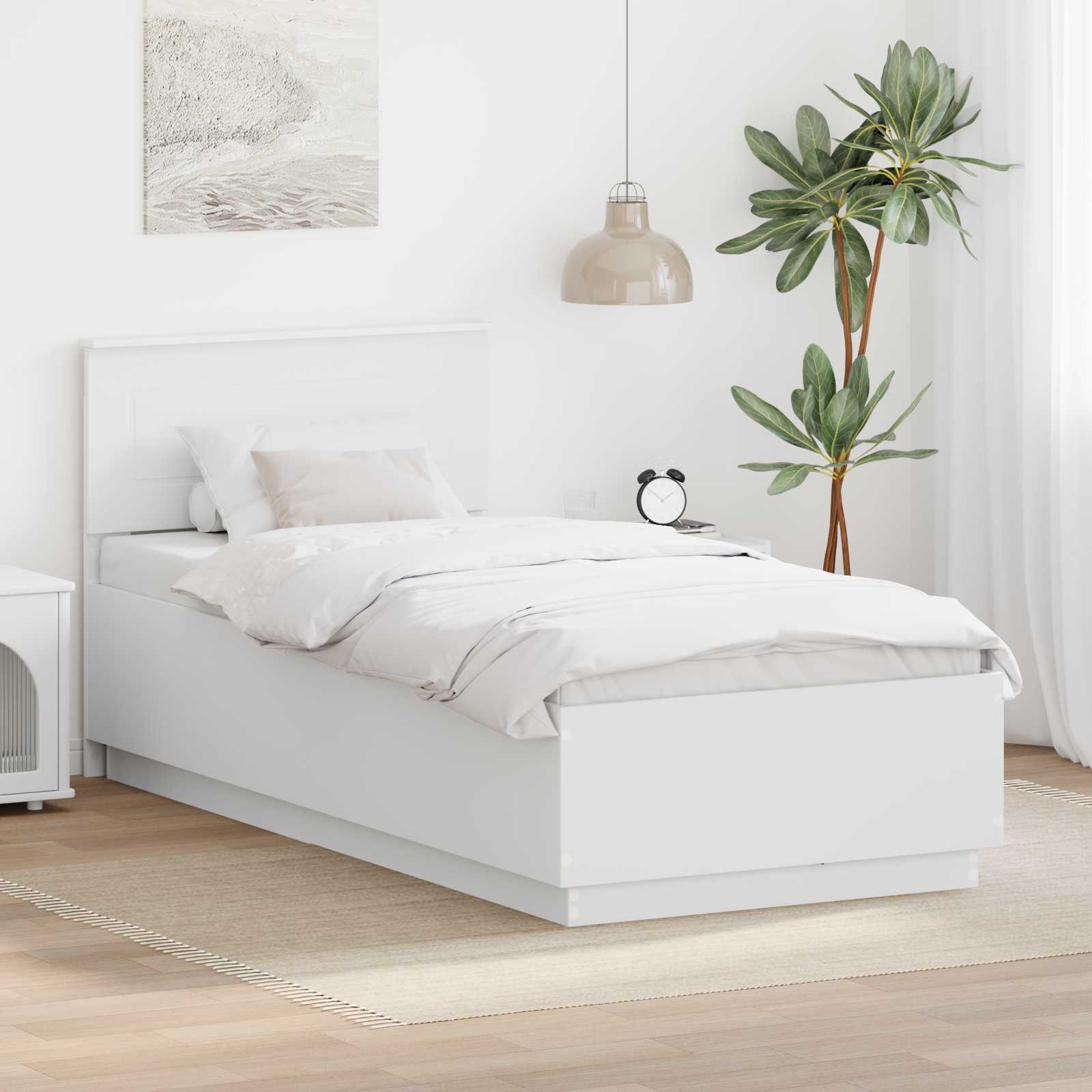 vidaXL Bedframe met LED-striplichten Wit 200 x 200 cm Bewerkt hout