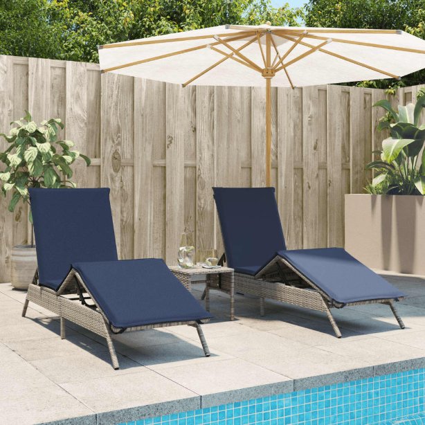 vidaXL Ligbedden 2 st met tafel poly rattan grijs (alleen VS) - Aashly