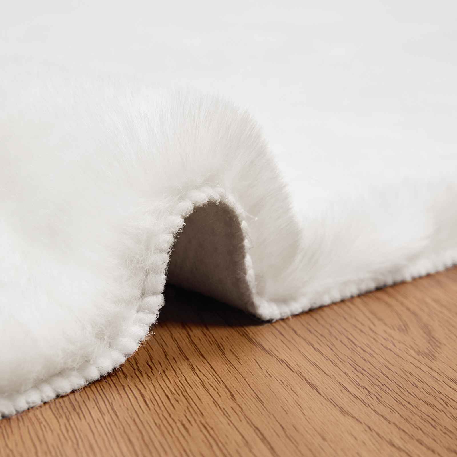 vidaXL Nep Konijnenbont Tapijt Wit 80 x 150 cm Polyester