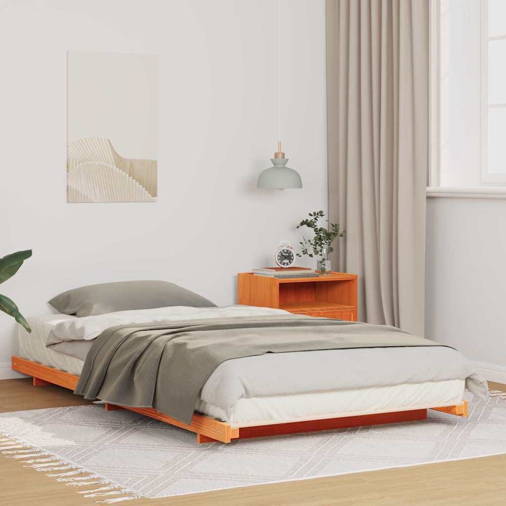 vidaXL Bedframe Bruin 200 x 200 cm Massief grenenhout