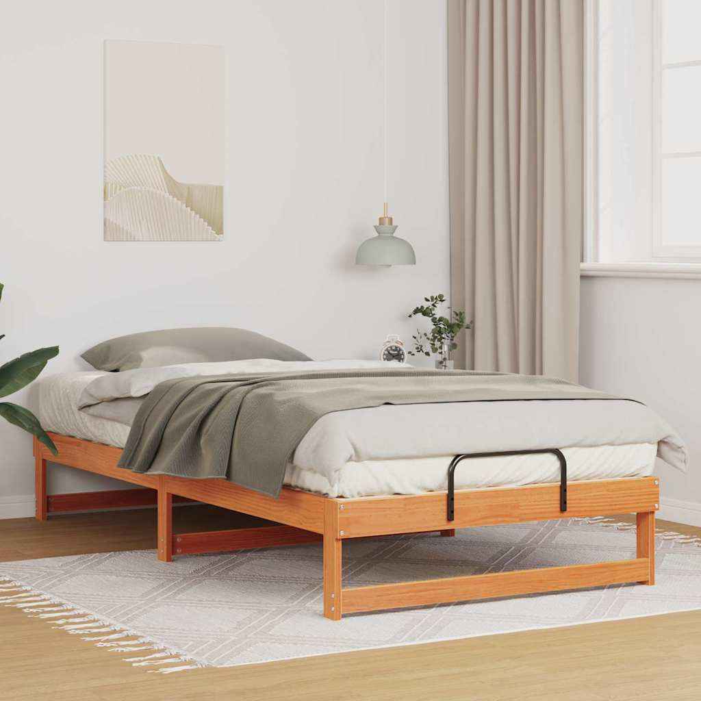 vidaXL Bedframe met Draaghandvatten Bruin Massief grenenhout