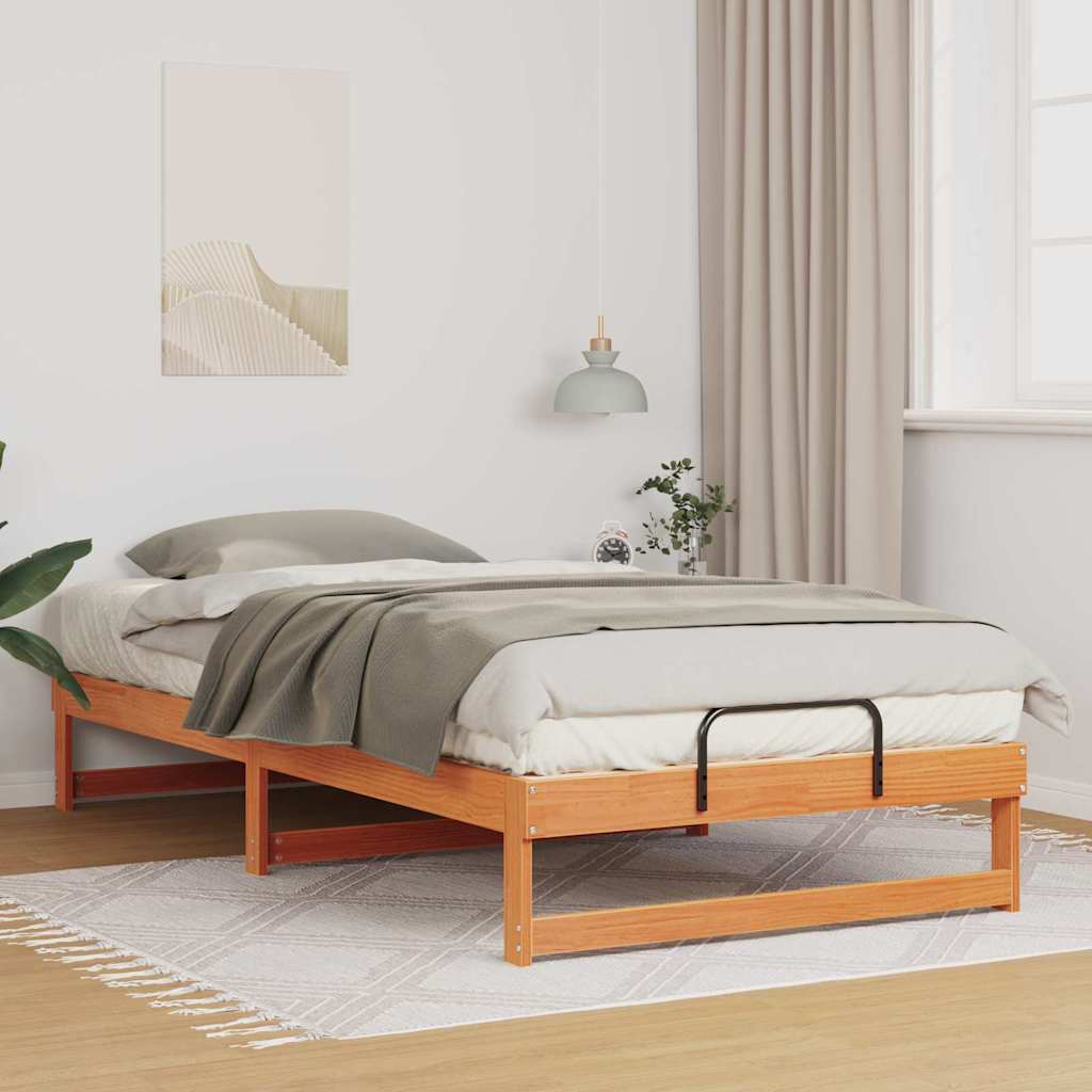 vidaXL Bedframe met Draaghandvatten Bruin Massief grenenhout