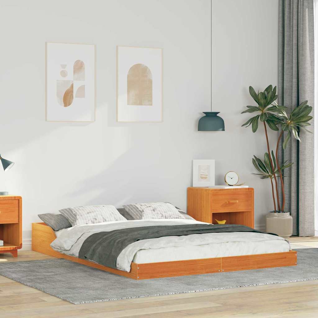 vidaXL Bedframe Bruin 200 x 200 cm Massief grenenhout