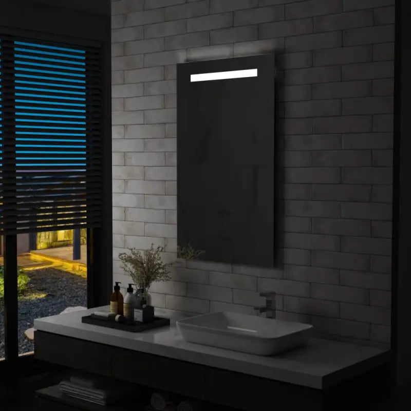 Badkamerspiegel met LED verlichting inclusief levering bevat stijlvolle sfeer - Spiegels
