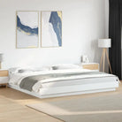 Bed met RGB LED-verlichting en bewerkt hout voor een stabiele nachtrust - Wit / 200 x 200 cm - Bedden & bedframes