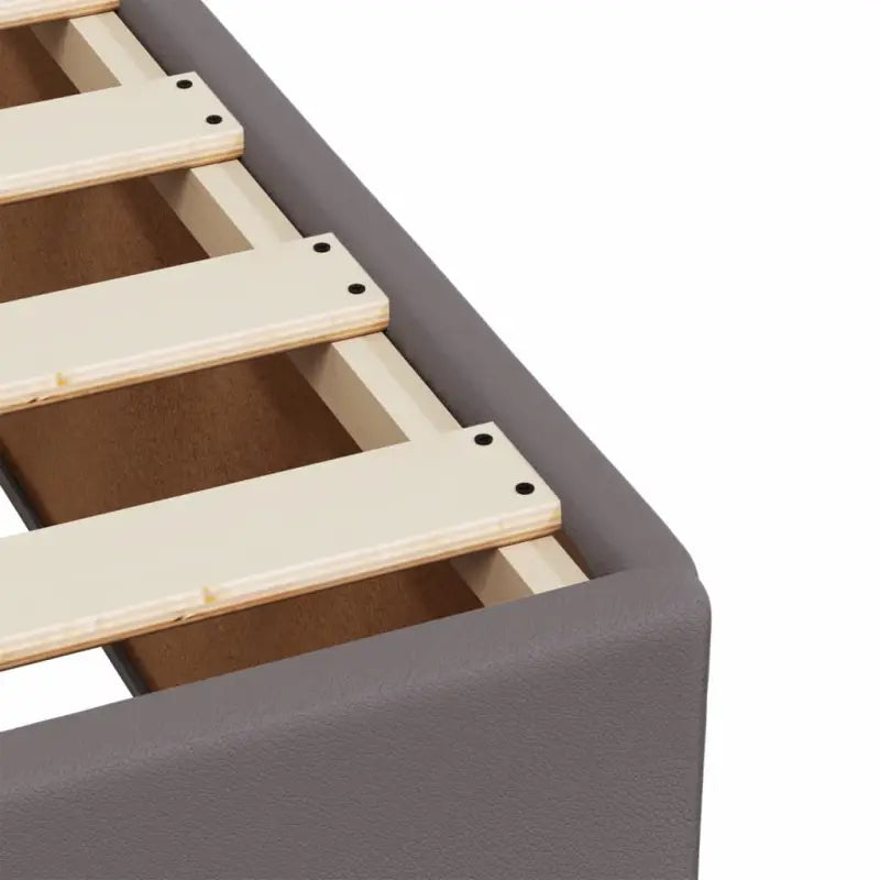 Bedden met grijs materiaal voor optimale nachtrust en duurzame vulling - Bedden & bedframes