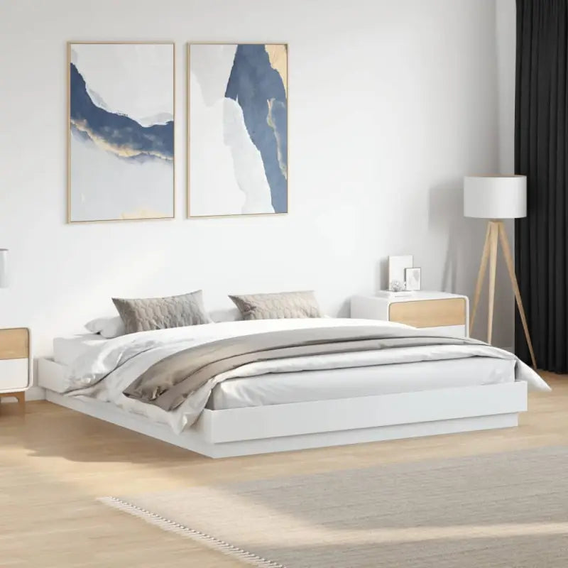 Bedframe in Grijs Sonoma met duurzaam bewerkt hout voor comfortabele nachten - Wit / 180 x 200 cm - Bedden & bedframes
