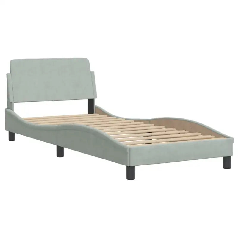 Bedframe met hoofdeinde en multiplex lattenbodem in zacht fluweel - Bedden & bedframes