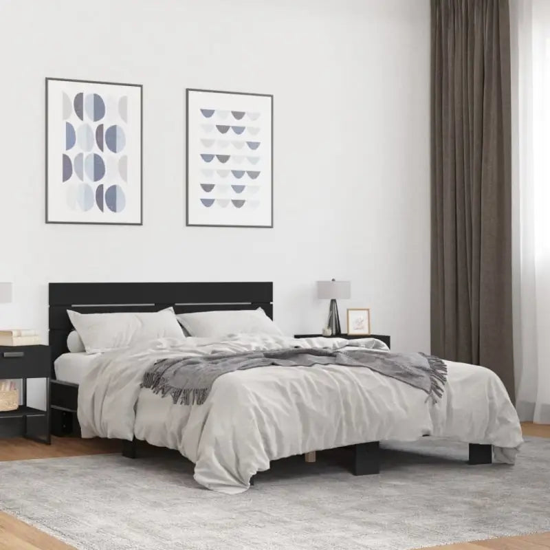 Bedframe met metalen poten en multiplex lattenbodem van bewerkt hout - Zwart / 140 x 200 cm - Bedden & bedframes