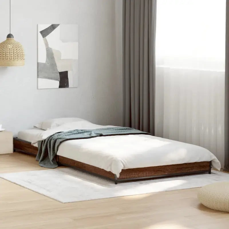 Bedframe met metalen poten en multiplex lattenbodem van bewerkt hout - bruin eikenkleur / 90 x 200 cm / 14.5 cm