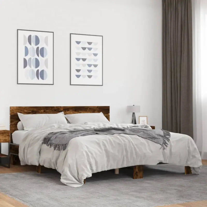 Bedframe met metalen poten en multiplex lattenbodem van bewerkt hout - Gerookt eiken / 150 x 200 cm - Bedden & bedframes