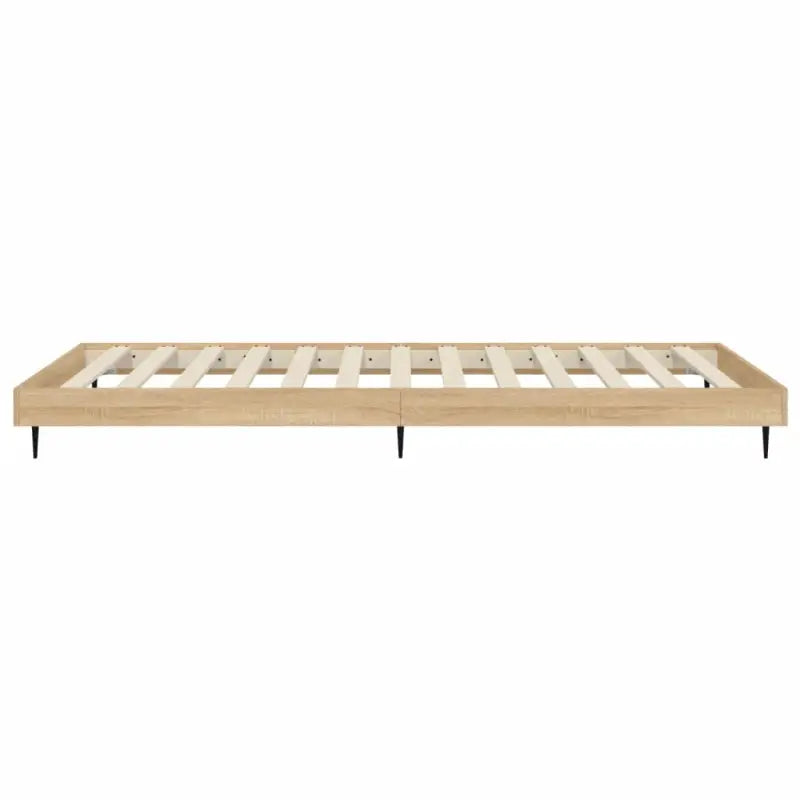 Bedframe met metalen poten en multiplex lattenbodem voor goede nachtrust - Bedden & bedframes