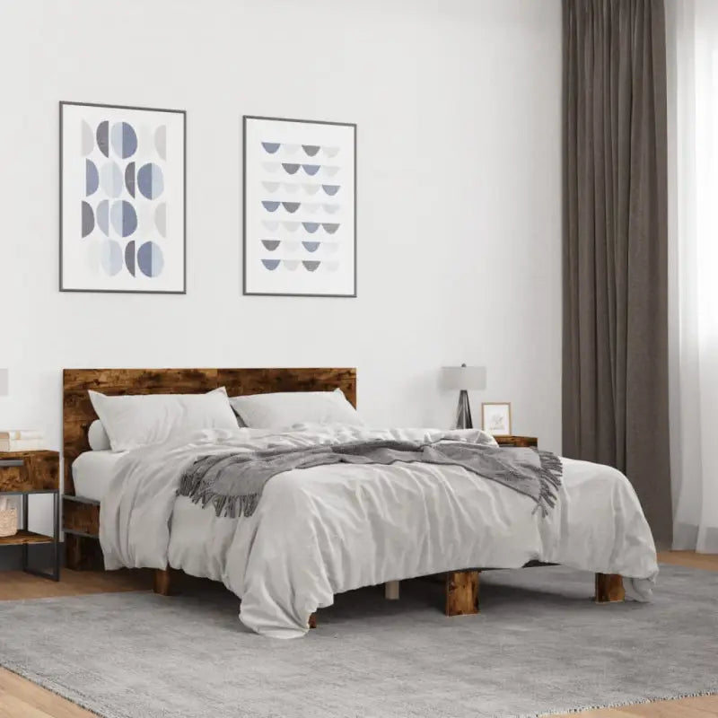 Bedframe met multiplex lattenbodem en bewerkt hout voor een goede nachtrust - Gerookt eiken / 135 x 190 cm - Bedden &