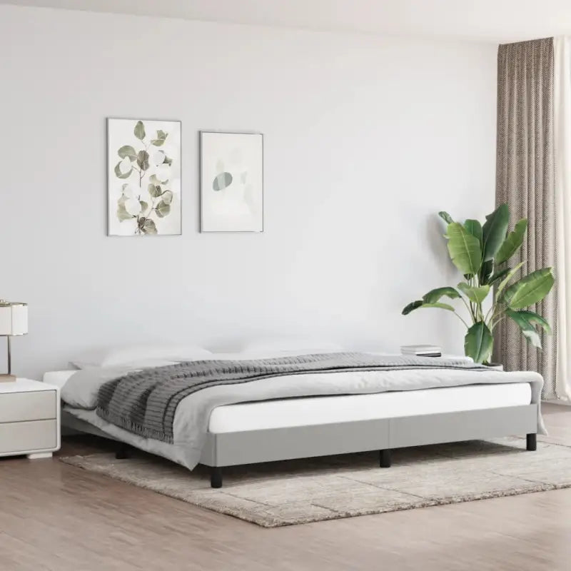 Bedframe met multiplex lattenbodem voor een stevige ademende slaapplaats - Lichtgrijs / 200 x 200 cm / 25 cm - Bedden &