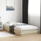 Bedframe van bewerkt hout in grijs sonoma voor een stabiele slaapkamer - Sonoma eiken / 100 x 200 cm - Bedden &
