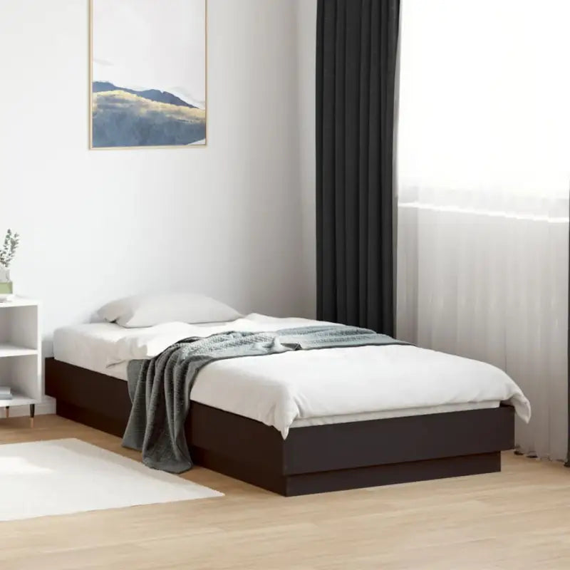 Bedframe van bewerkt hout in grijs sonoma voor een stabiele slaapkamer - Zwart / 75 x 190 cm - Bedden & bedframes