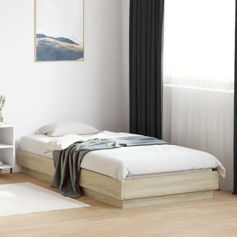 Bedframe van bewerkt hout in grijs sonoma voor een stabiele slaapkamer - Sonoma eiken / 90 x 200 cm - Bedden & bedframes