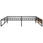 Bedframe van gepoedercoat metaal voor een warme slaapkamer sfeer - Bedden & bedframes