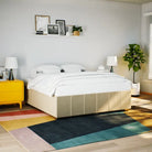 Bedframe van massief grenenhout met ademend vermogen en zacht polyesterweefsel - Crème / 200 x 200 cm - Bedden &