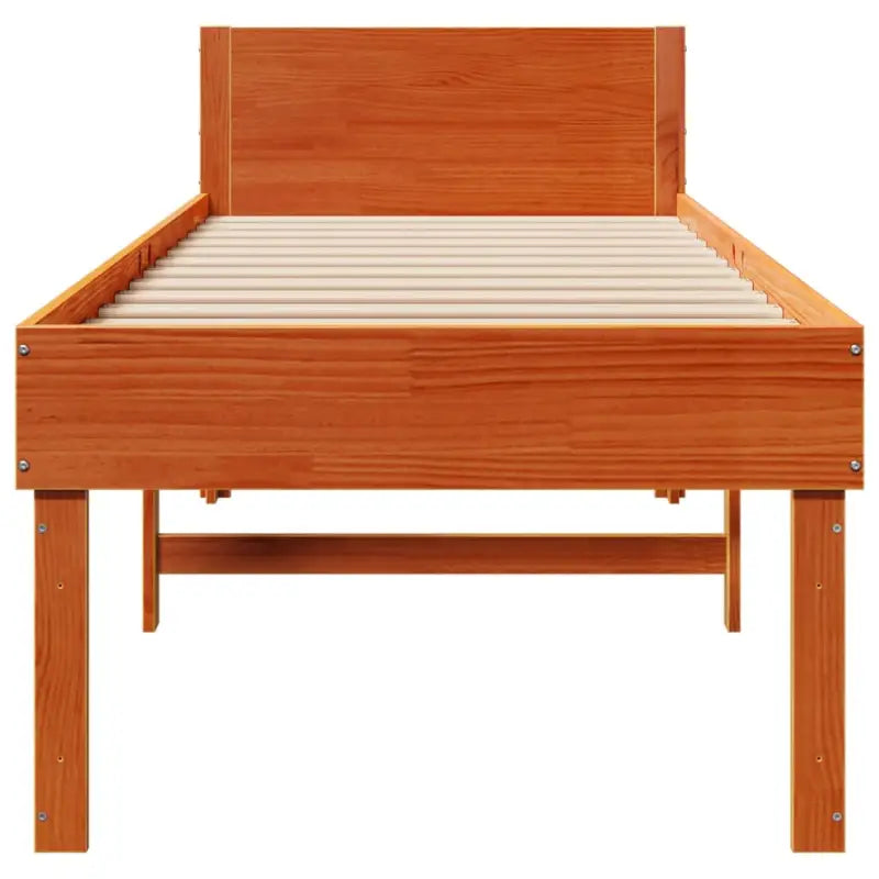 Bedframe van massief grenenhout met extra opbergruimte - Bedden & bedframes
